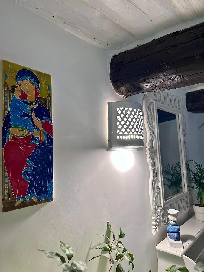 Carlos Noble House Plebiscito Neapol 0*,  Włochy
